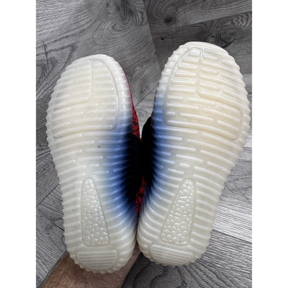 ATS Usb Led Light Glow Shoes Kids Size 9 Red Sneakers Flashing Colors NIB - Picture 4 of 8